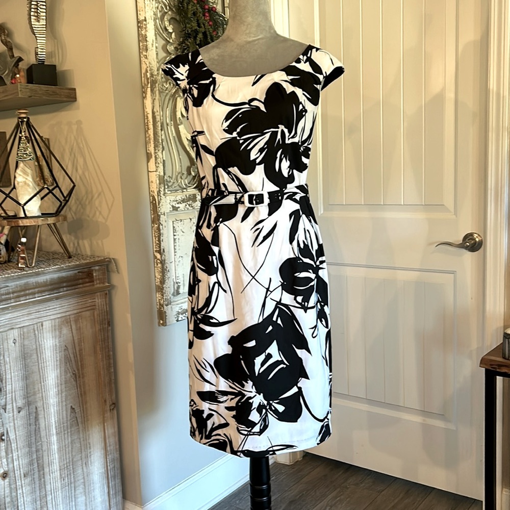 Roulette Black & White Flowered Dress - Size 8 - Like New, Never Worn